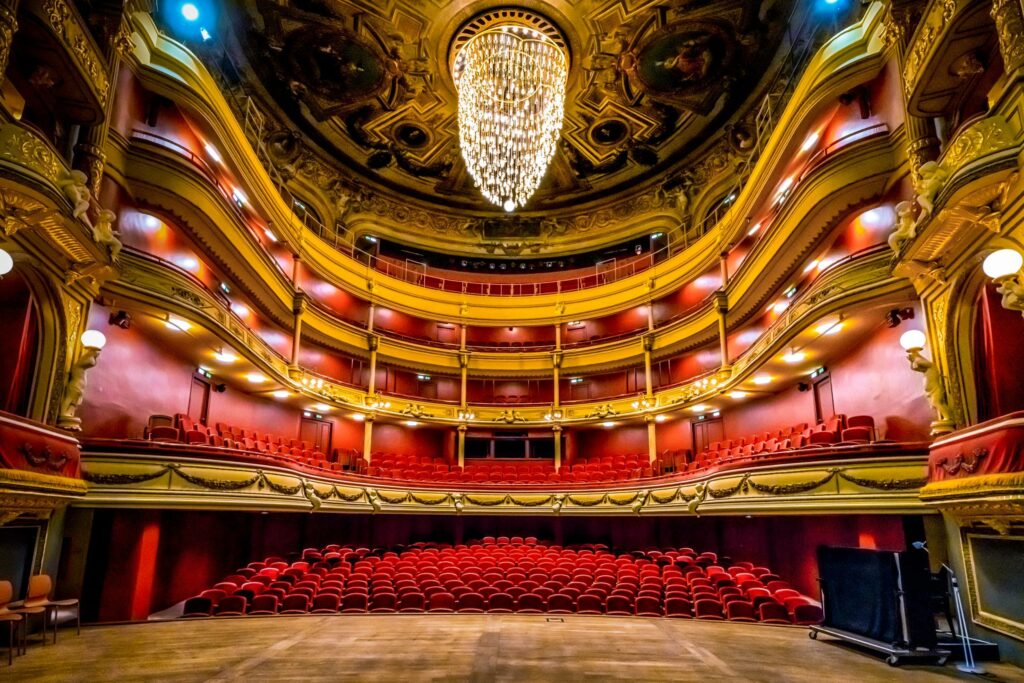 Vue de la salle de l'Opéra d'Avignon