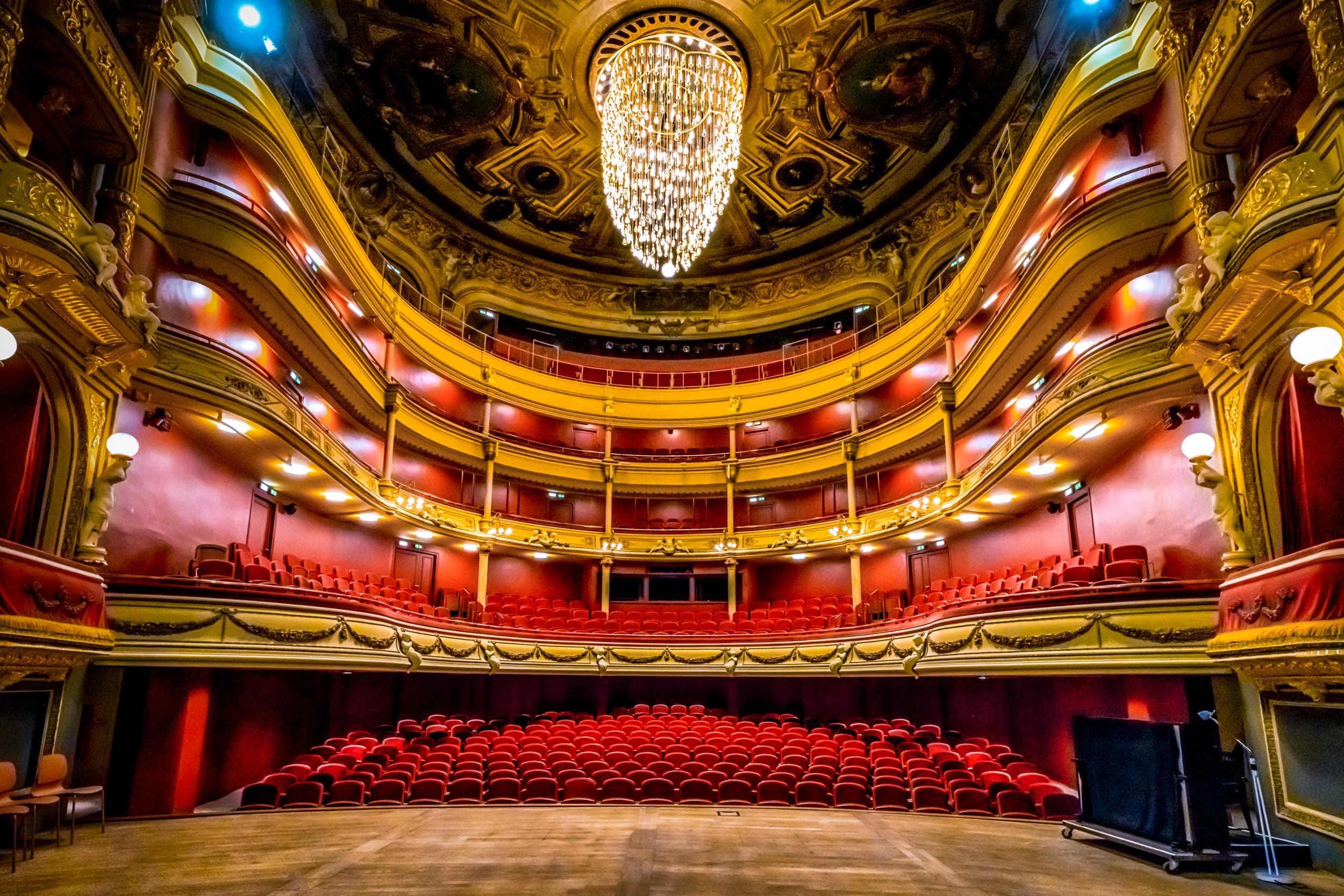 Vue de la salle de l'Opéra d'Avignon