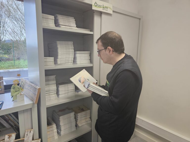 Quand la lecture devient accessible avec l’ESAT Òsea de l’Apei Périgueux